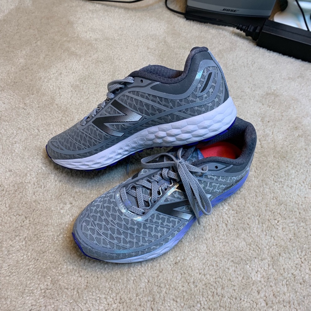 BRAND NEW new balance “running course”